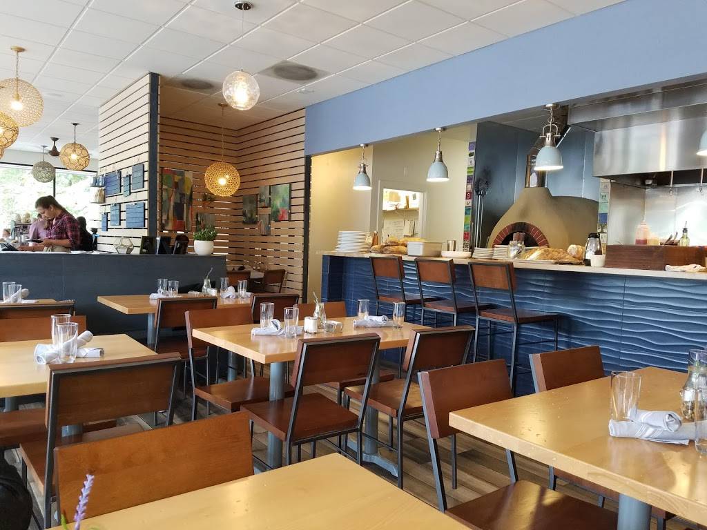 The Guest House Restaurant | restaurant | 6810 NE 153rd Pl, Kenmore, WA 98028, USA | 4254024990 OR +1 425-402-4990