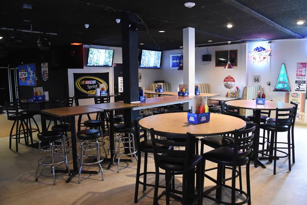 J&A Tap | restaurant | 440 N Dubuque St, North Liberty, IA 52317, USA | 3196263033 OR +1 319-626-3033