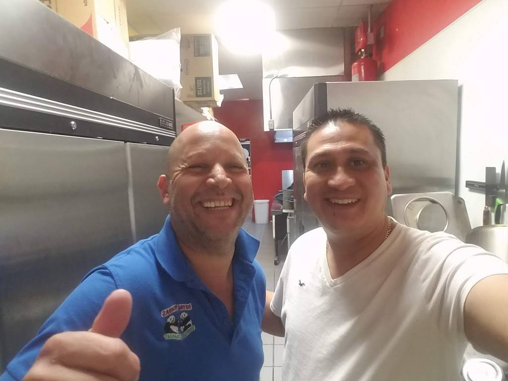 Royal Pandas | restaurant | 6101 Upper Valley Rd, El Paso, TX 79932, USA | 9152434365 OR +1 915-243-4365