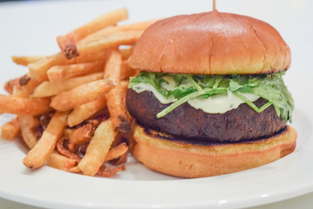 The Drafting Table Cocktails & Kitchen | restaurant | 230 Peachtree St NW, Atlanta, GA 30303, USA | 4045234004 OR +1 404-523-4004