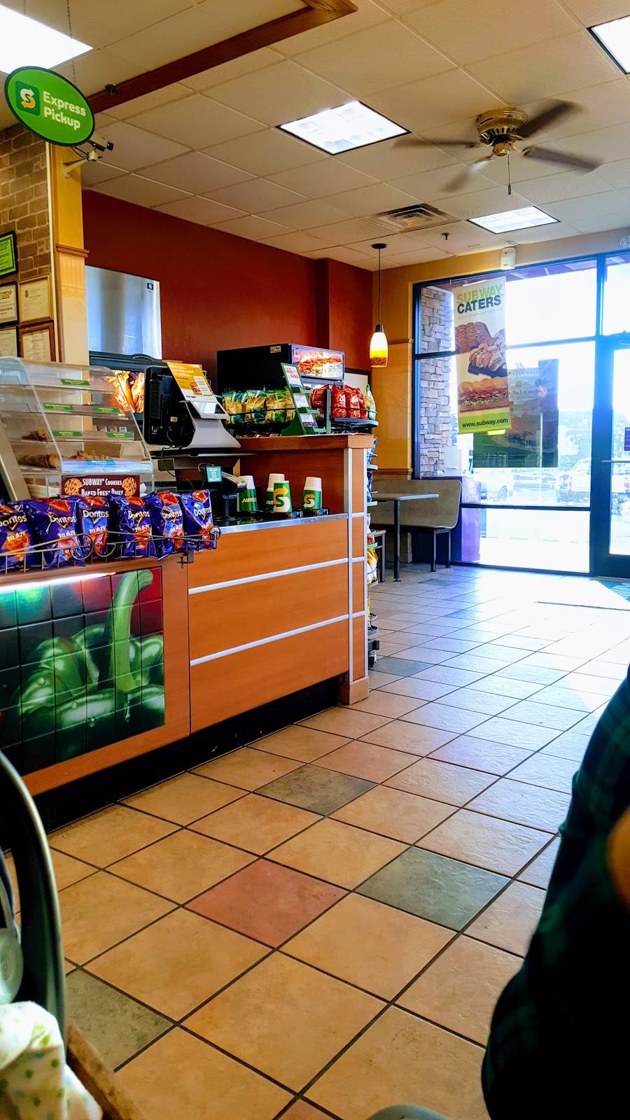 Subway Restaurants | restaurant | 500 Highland Crossing #101, East Ellijay, GA 30540, USA | 7066357827 OR +1 706-635-7827