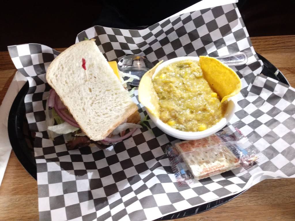 Quackers Last Stop | restaurant | 2105 W 7th Ave, Eugene, OR 97402, USA | 5414855925 OR +1 541-485-5925