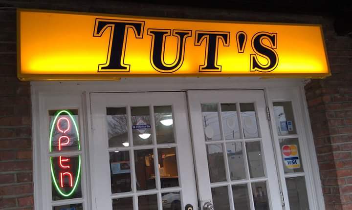 Tuts | restaurant | 1306 University Blvd, Tuscaloosa, AL 35401, USA | 2057591004 OR +1 205-759-1004