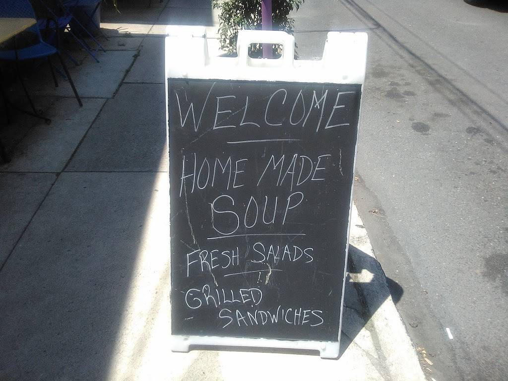 Lilis Place | restaurant | 10 W Pomfret St, Carlisle, PA 17013, USA | 7172450003 OR +1 717-245-0003