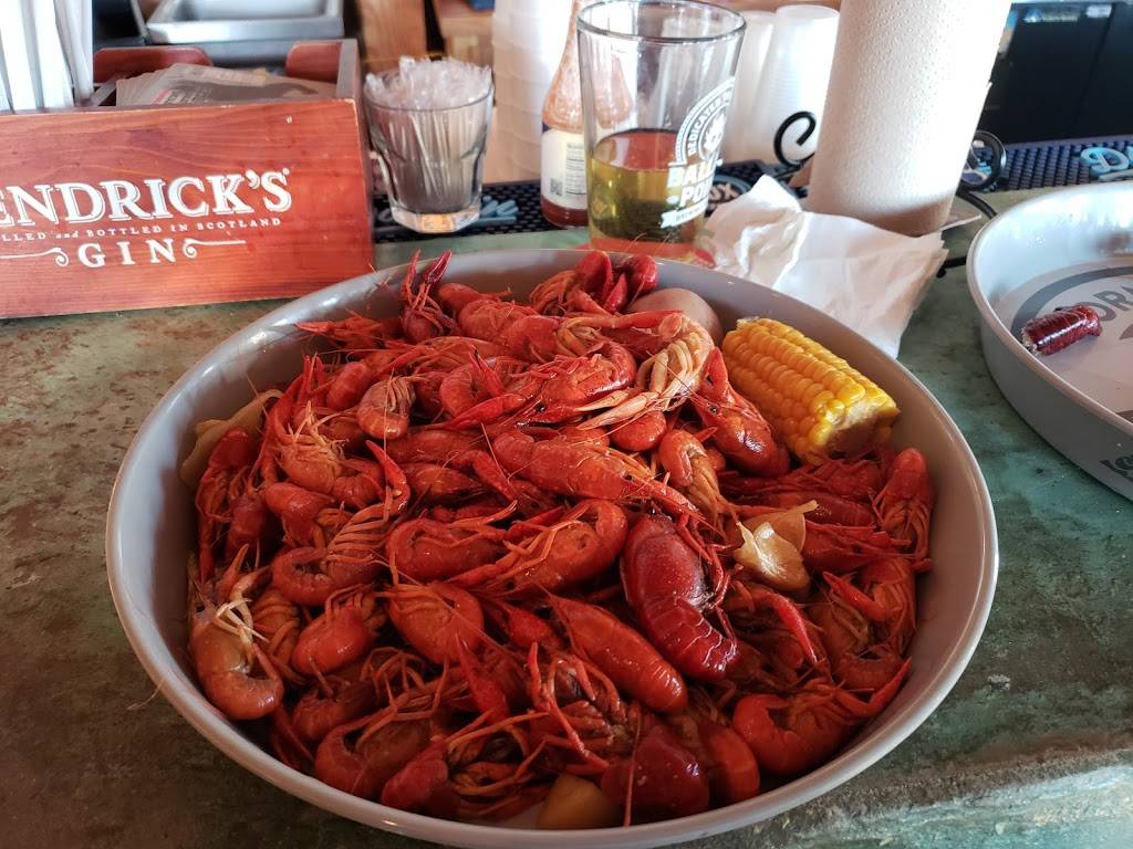 Cuzs Old Town Oyster Bar & Grill | restaurant | 108 S Beach Blvd, Bay St Louis, MS 39520, USA | 2284673707 OR +1 228-467-3707