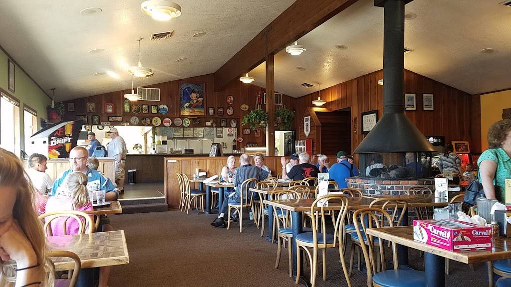 Pinocchios Pizza | restaurant | 1795 E Main St, Cottage Grove, OR 97424, USA | 5419425531 OR +1 541-942-5531