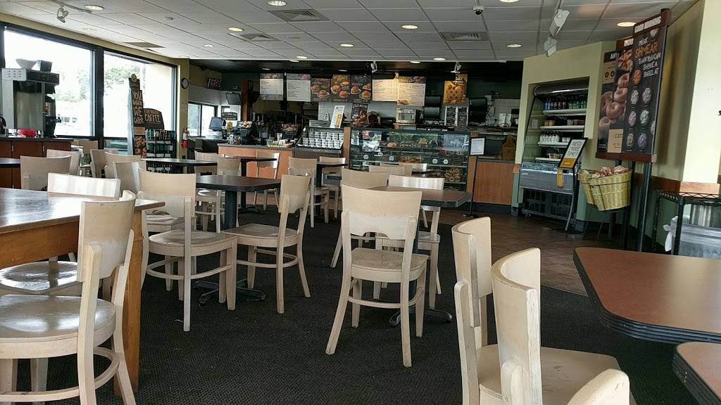 Einstein Bros. Bagels | cafe | 660 W Brandon Blvd #R60, Brandon, FL 33511, USA | 8136610633 OR +1 813-661-0633