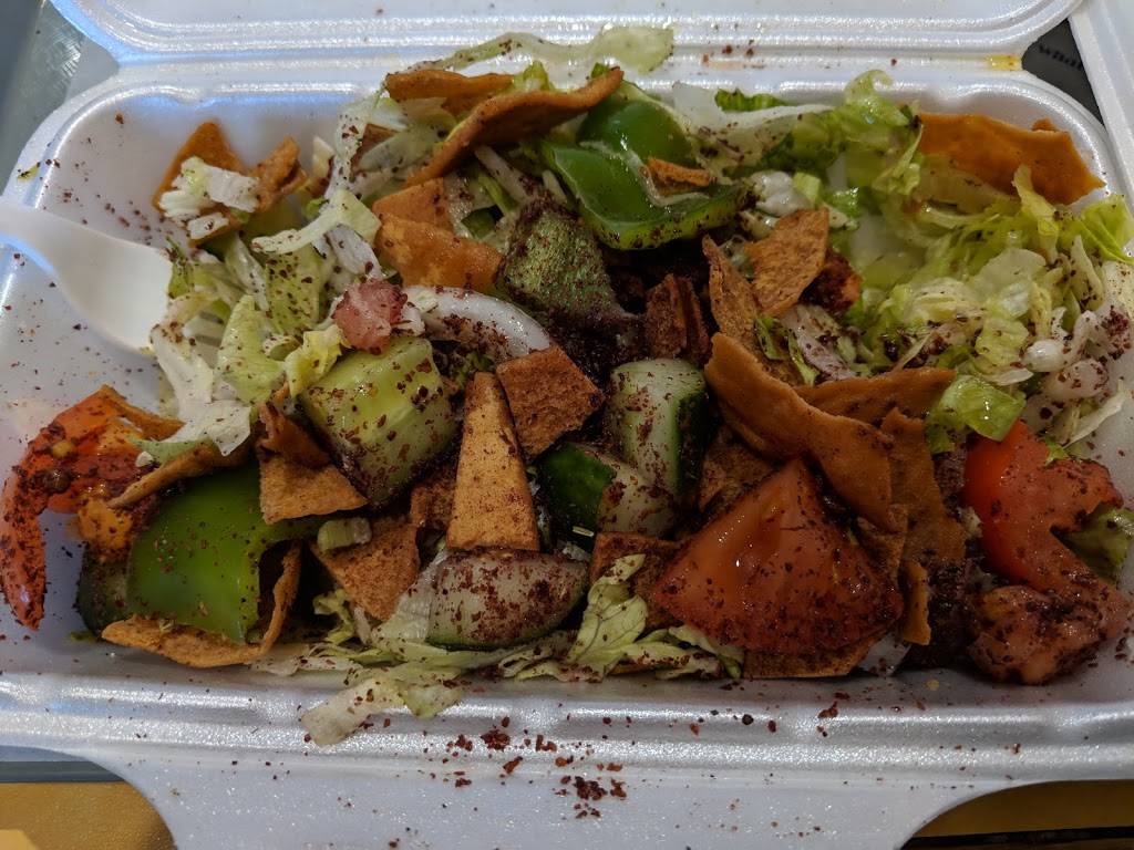 Osmows Shawarma | restaurant | 600 Lakeshore Rd E, Mississauga, ON L5G 1J4, Canada | 9059901086 OR +1 905-990-1086