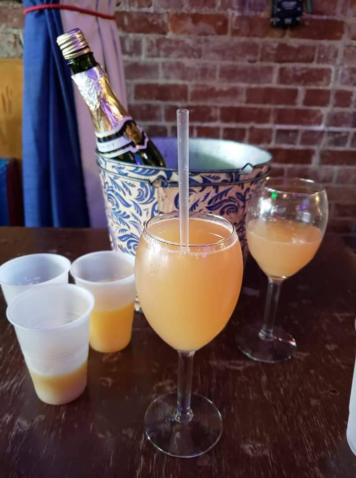 Bobby Salazars Taqueria | restaurant | 725 E Olive Ave, Fresno, CA 93728, USA | 5594979920 OR +1 559-497-9920