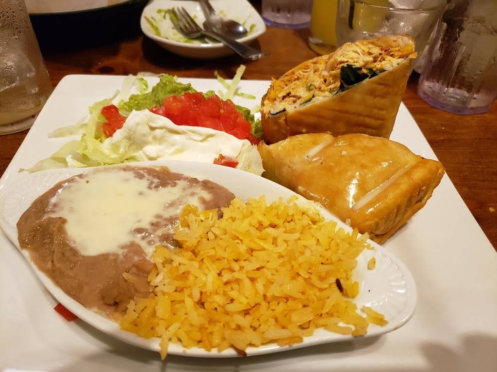 El Cerro Grande | restaurant | 2696 Beaver Run Blvd A, Surfside Beach, SC 29575, USA | 8436508835 OR +1 843-650-8835