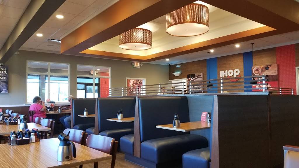 IHOP | restaurant | 2190 Walker Lake Rd, Ontario, OH 44903, USA | 4197471126 OR +1 419-747-1126