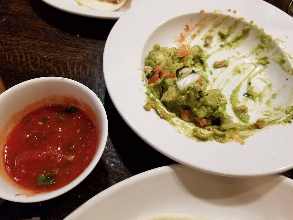 Salsas Mexican Grille | restaurant | 2015 Ayrsley Town Blvd Ste 102, Charlotte, NC 28273, USA | 7049102129 OR +1 704-910-2129