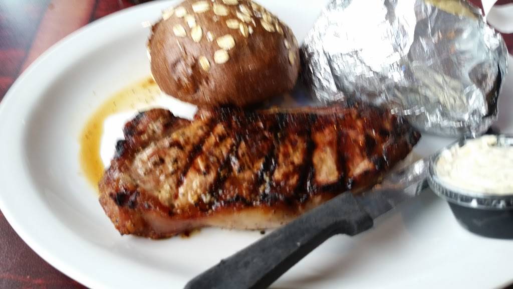 the Loose Wheel Bar & Grill | restaurant | 6108 6th Ave, Tacoma, WA 98406, USA | 2533011647 OR +1 253-301-1647