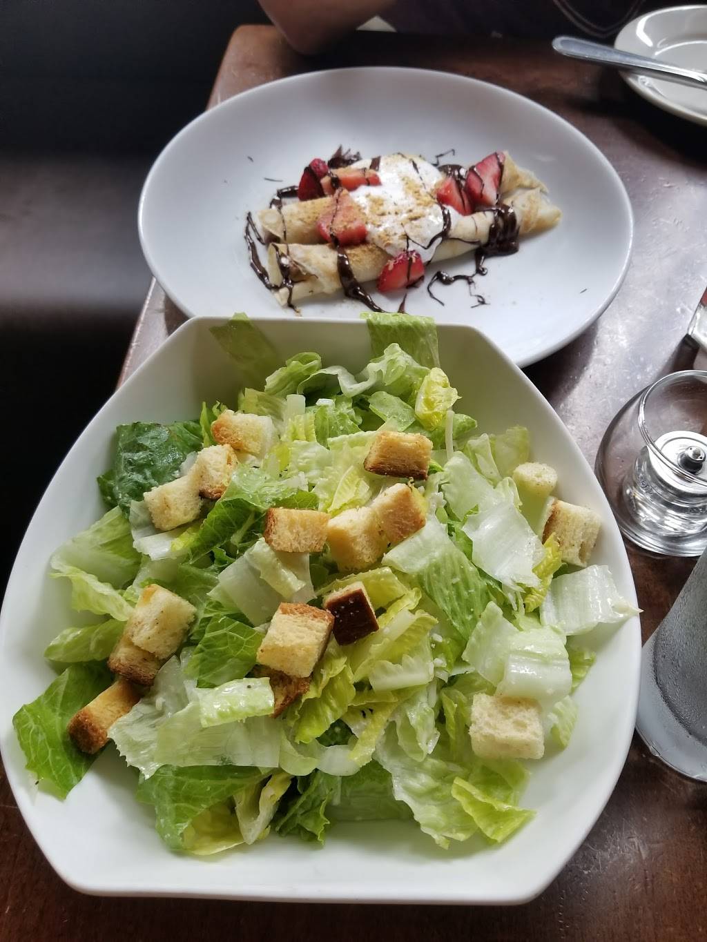 The Brass Rail | restaurant | 135 Washington St, Hoboken, NJ 07030, USA | 2016597074 OR +1 201-659-7074