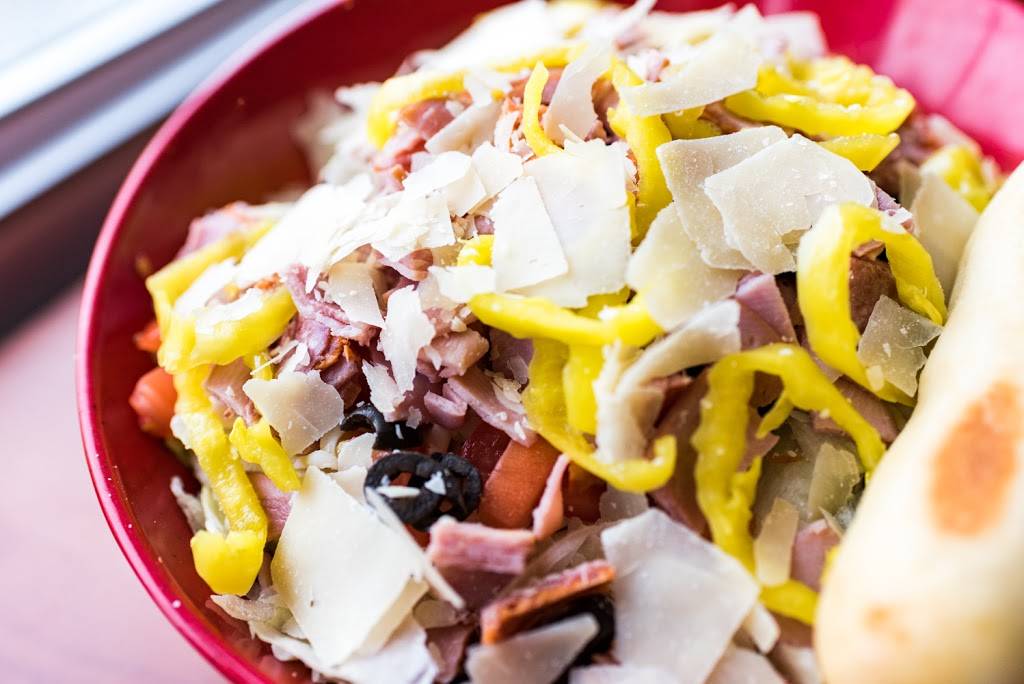 Twin Lakes Golf Course & Restaurant | restaurant | 100 Decker St, Bellevue, OH 44811, USA | 4194832842 OR +1 419-483-2842