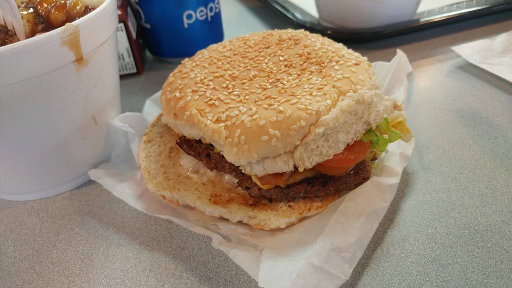 Snack Shack | restaurant | 420 Boulevard Wilfrid-Lavigne, Gatineau, QC J9H 6W7, Canada | 8196829762 OR +1 819-682-9762