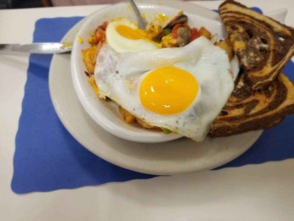 Toast of the Town | restaurant | 348 N Main St, Randolph, MA 02368, USA | 7819613883 OR +1 781-961-3883