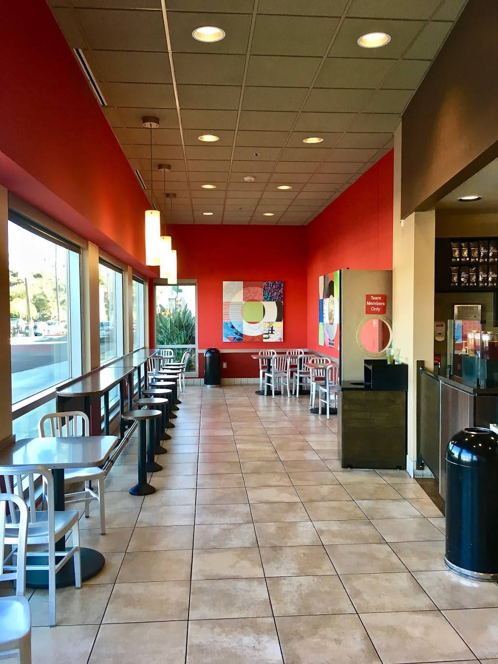 Starbucks | cafe | 1040 N El Camino Real, Encinitas, CA 92024, USA | 7606328049 OR +1 760-632-8049