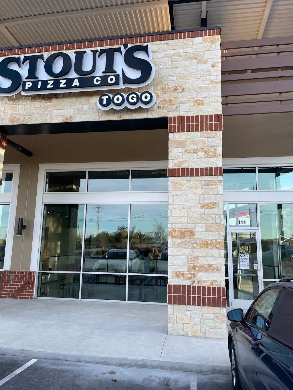 Stouts Pizza Co. | restaurant | 10222 Military Dr W Suite 111, San Antonio, TX 78251, USA | 8302173600 OR +1 830-217-3600