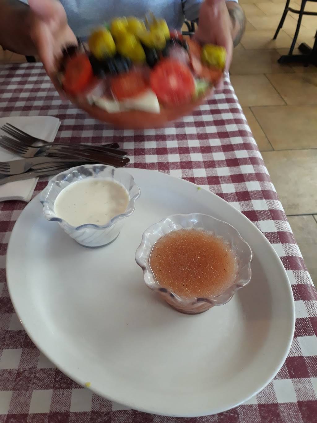 Maggios Pizza | restaurant | 42160 Big Bear Blvd, Big Bear Lake, CA 92315, USA | 9098668815 OR +1 909-866-8815