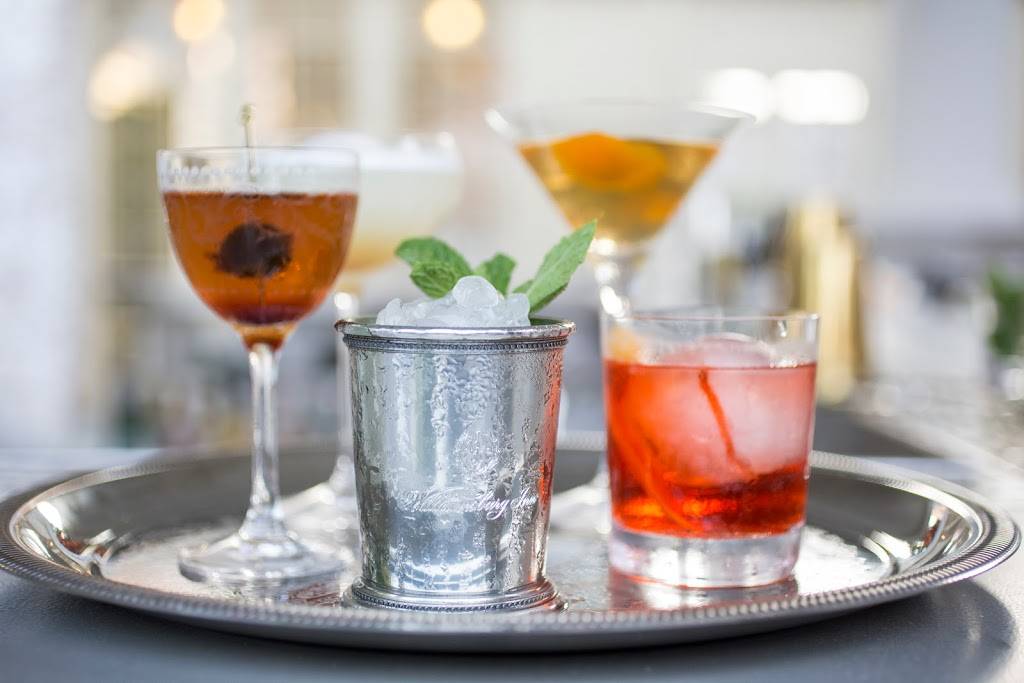 The Social Terrace | restaurant | 136 East Francis St E, Williamsburg, VA 23185, USA | 8553183996 OR +1 855-318-3996