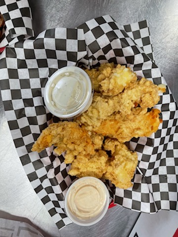 Big Billys Bar & Grill | restaurant | 437 E Mill St, Plymouth, WI 53073, USA | 2626614115 OR +1 262-661-4115