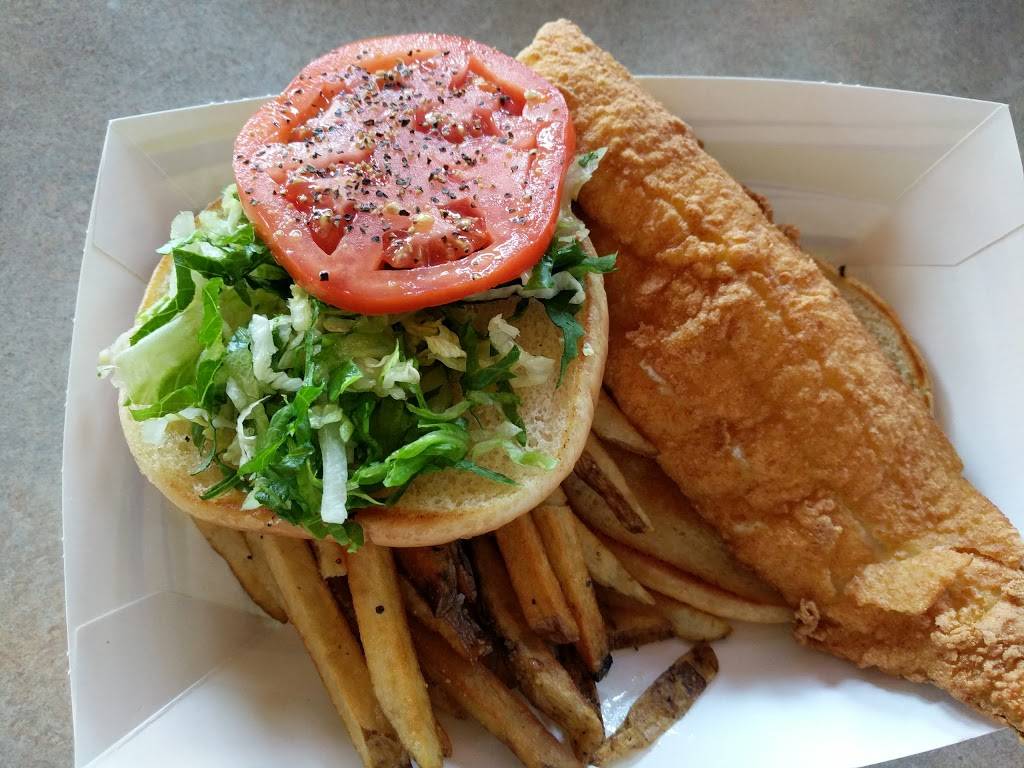 Mermaids Island Grill | restaurant | 102 Jordan Blvd, Holden Beach, NC 28462, USA | 9108424999 OR +1 910-842-4999