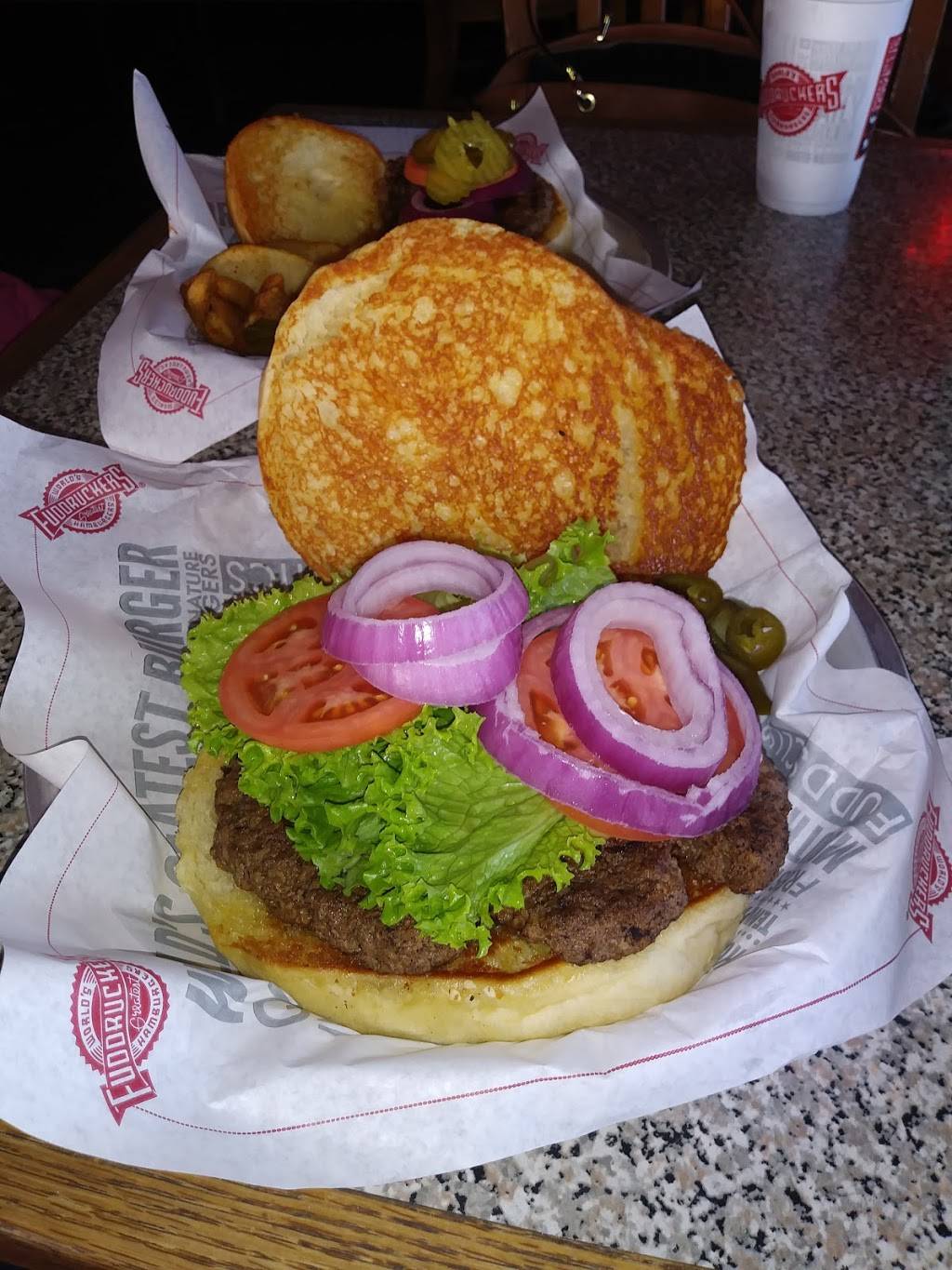 Fuddruckers | restaurant | 1411 N Valley Mills Dr, Waco, TX 76710, USA | 2547760961 OR +1 254-776-0961