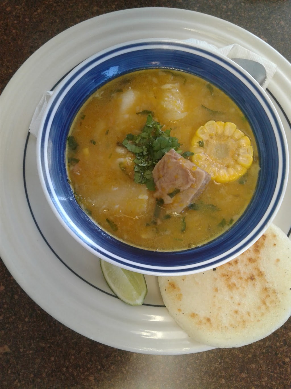 11 Chicks Yummy Creations | restaurant | 3001 49th St N, St. Petersburg, FL 33713, USA | 7276781427 OR +1 727-678-1427