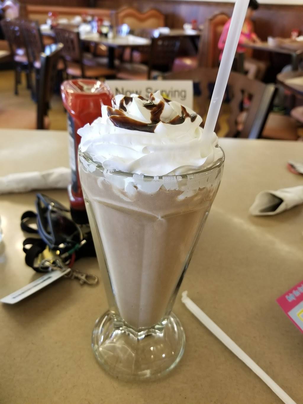 Emilys Pancake House | restaurant | 38730 N Sheridan Rd, Beach Park, IL 60099, USA | 8472491170 OR +1 847-249-1170