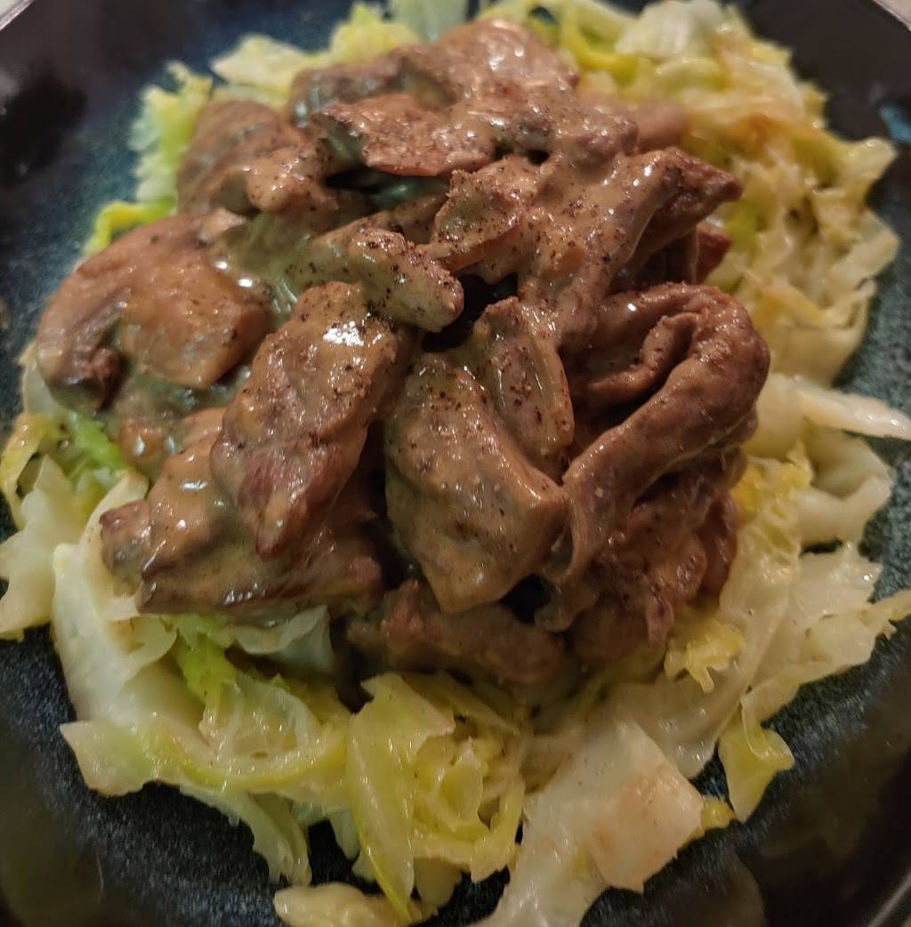 Keto World Kitchen | meal delivery | Inside Grillin Wings & Things, 9447 Park Meadows Dr Unit B, Lone Tree, CO 80124, USA | 8333285386 OR +1 833-328-5386