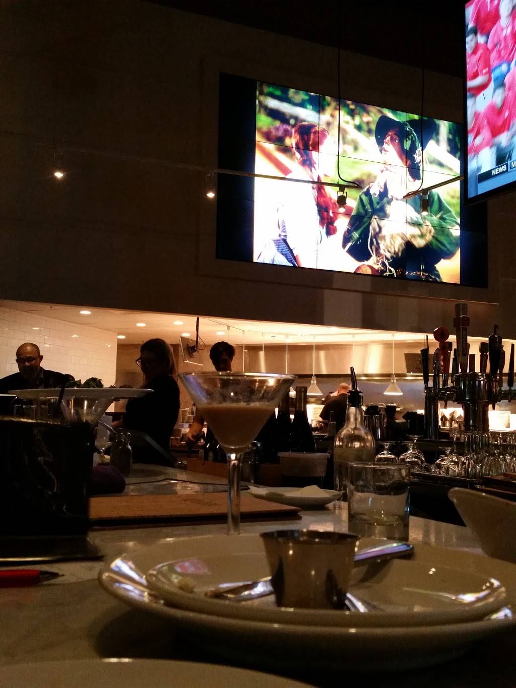 Novara Restaurant | restaurant | 556 Adams St, Milton, MA 02186, USA | 6176968400 OR +1 617-696-8400