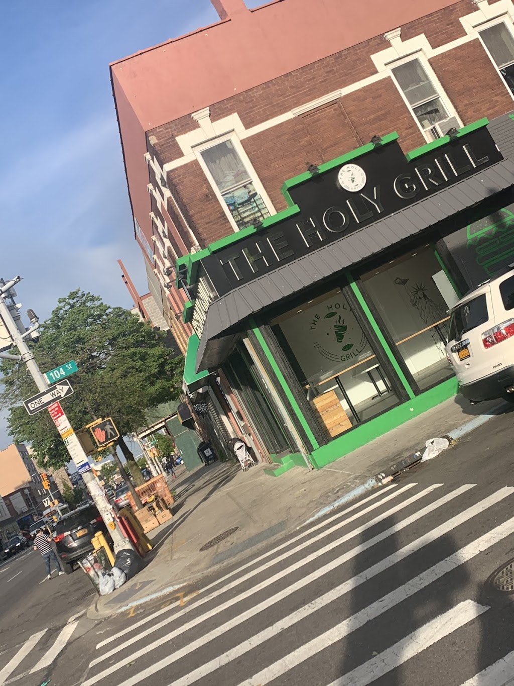 The Holy Grill | restaurant | 104-02 Northern Blvd, Queens, NY 11368, USA | 7183975720 OR +1 718-397-5720