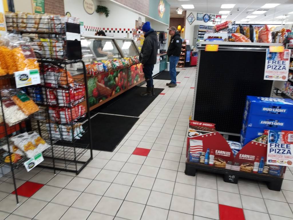 Subway Restaurants | restaurant | 438 W Ryan St, Brillion, WI 54110, USA | 9207565315 OR +1 920-756-5315