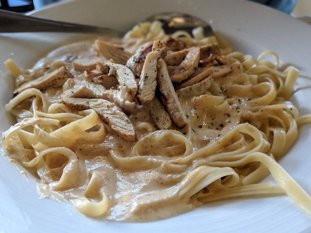 Vivis Italian Garden | restaurant | 214 State St, St Joseph, MI 49085, USA | 2699830001 OR +1 269-983-0001