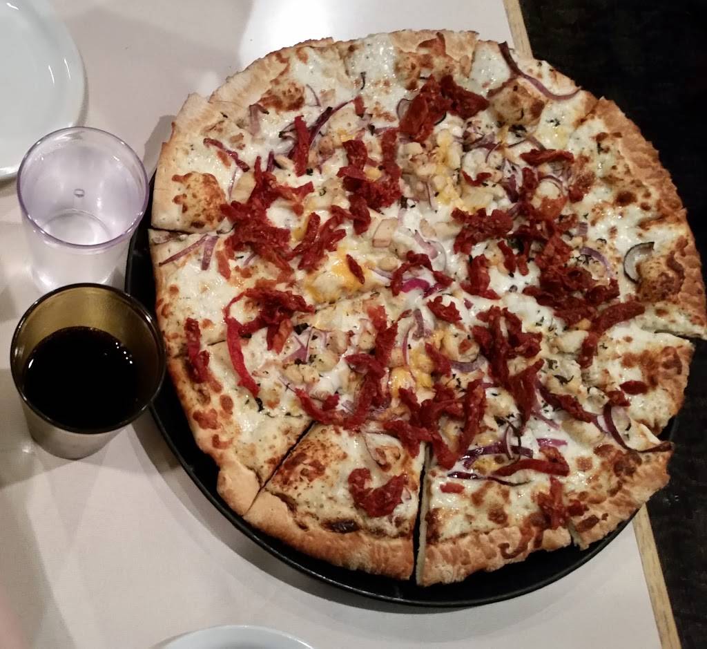 Steves Pizza | restaurant | 314 F St, Davis, CA 95616, USA | 5307582800 OR +1 530-758-2800