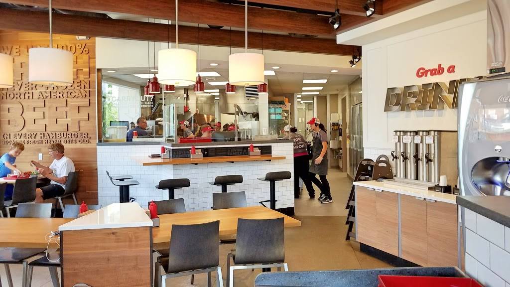 Wendys | restaurant | 3592 N High St, Columbus, OH 43214, USA | 6142683149 OR +1 614-268-3149