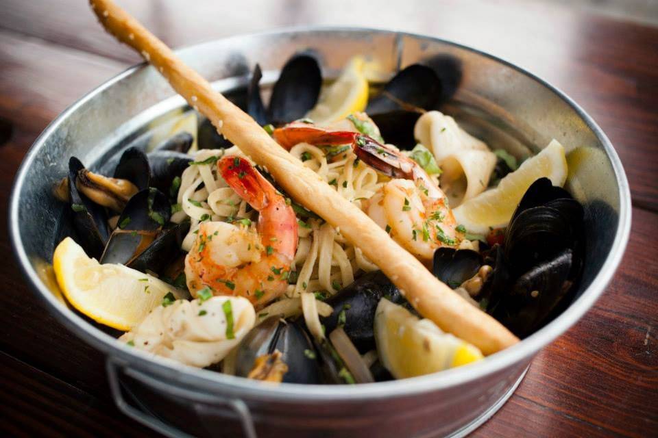 The Albright | restaurant | 258 Santa Monica Pier, Santa Monica, CA 90401, USA | 3103949683 OR +1 310-394-9683