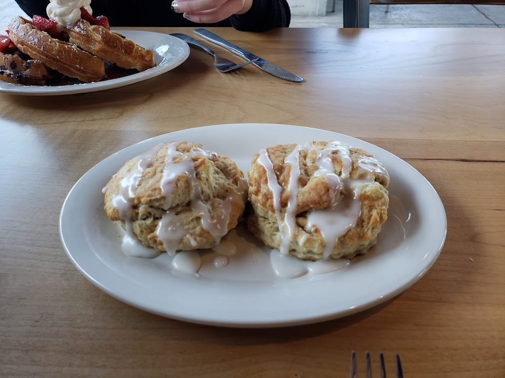 Maple Street Biscuit Company- Quarry Village | restaurant | 290 E Basse Rd Suite 105, San Antonio, TX 78209, USA | 7262151050 OR +1 726-215-1050