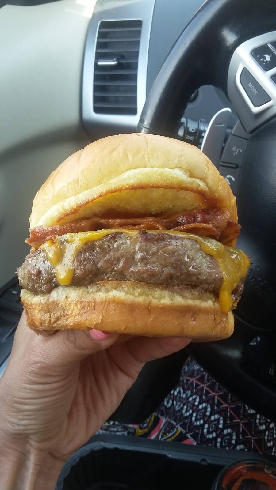 Black Angus Steakhouse | restaurant | 27007 McBean Pkwy, Valencia, CA 91355, USA | 6612882000 OR +1 661-288-2000