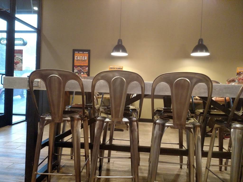 QDOBA Mexican Eats | restaurant | 890 N Green St, Brownsburg, IN 46112, USA | 3178520138 OR +1 317-852-0138