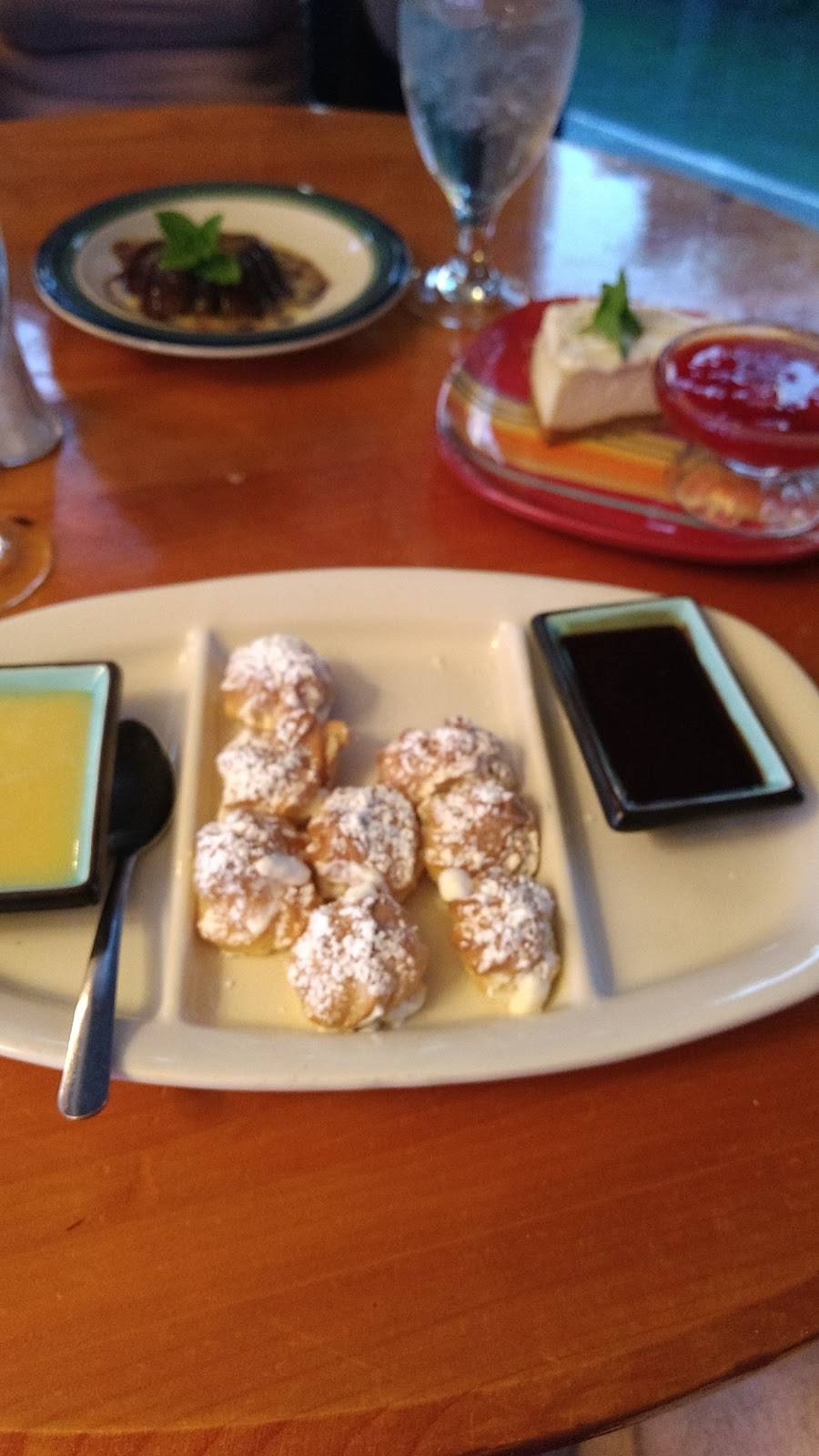 The Blue Heron Restaurant | restaurant | 180 Blue Heron Hill Ln, Lake Ozark, MO 65049, USA | 5733654646 OR +1 573-365-4646