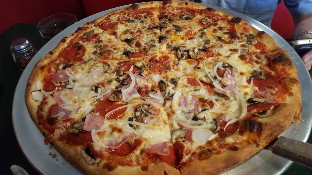 Brothers Pizza & Grill | restaurant | 20722-C Timberlake Rd, Lynchburg, VA 24502, USA | 4342661114 OR +1 434-266-1114