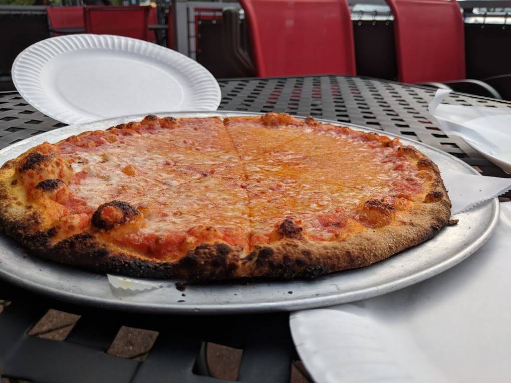 Delizioso Brick Oven Pizza | meal takeaway | 3696 Main St, Stratford, CT 06614, USA | 2039084444 OR +1 203-908-4444