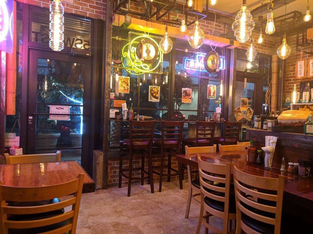 Momi Ramen | restaurant | 5 SW 11th St, Miami, FL 33130, USA | 7863912392 OR +1 786-391-2392