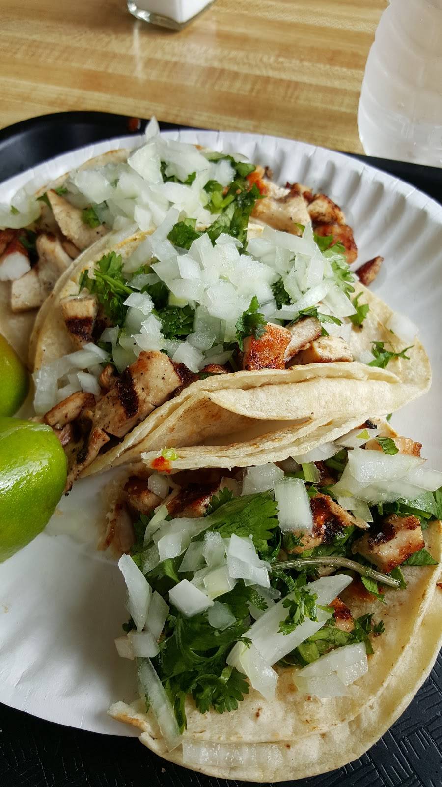 Bymore Taqueria | restaurant | 870 Payne Ave, St Paul, MN 55130, USA | 6517747109 OR +1 651-774-7109