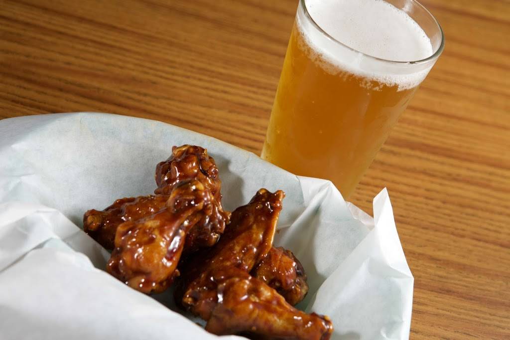 Wing Shack Loveland | restaurant | 158 E 29th St, Loveland, CO 80538, USA | 9706693929 OR +1 970-669-3929