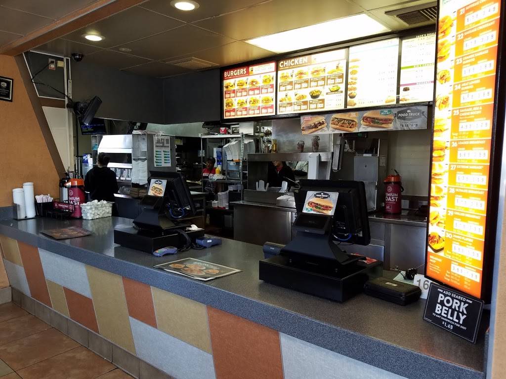 Jack in the Box | restaurant | 2705 Pacific Coast Hwy, Torrance, CA 90505, USA | 3105340220 OR +1 310-534-0220