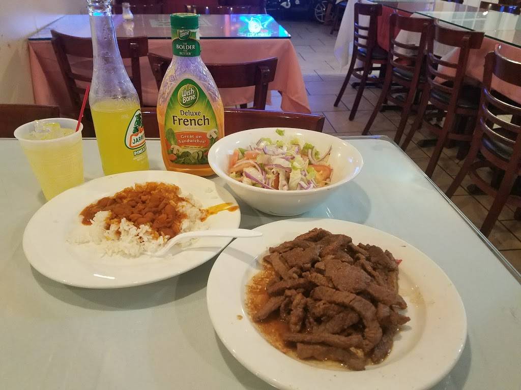 Mi Romance Ecuatoriano | restaurant | 356 E 148th St, Bronx, NY 10455, USA | 7182923942 OR +1 718-292-3942