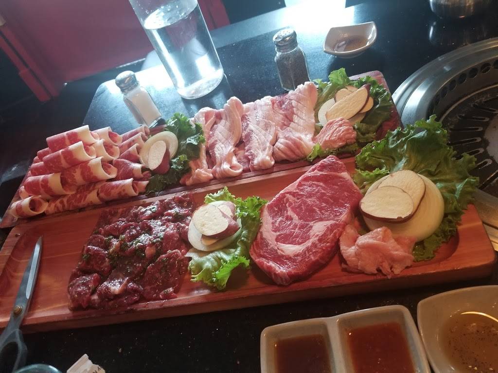 Palmi Korean BBQ | restaurant | 4538 The Ave, Seattle, WA 98105, USA | 2066339993 OR +1 206-633-9993